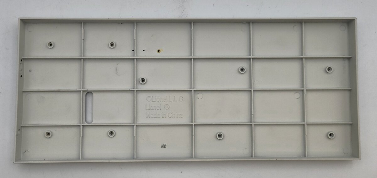 Lionel 37821-9 Gray Plastic Smoke Fluid Loader Base Plate