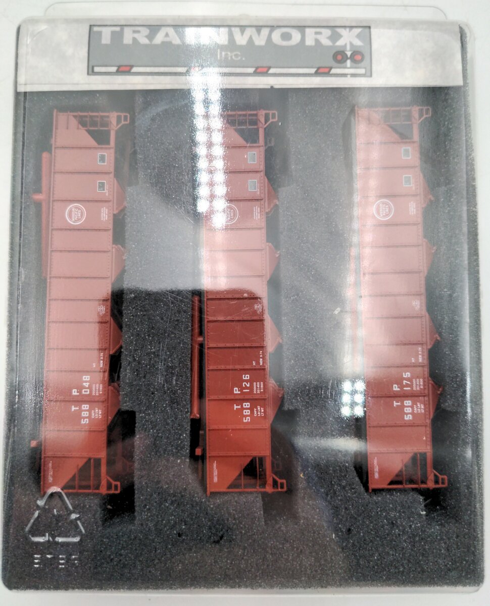 Trainworx Inc. 14038-3 N Scale Covered Hopper Texas And Pacific (3 Pack)