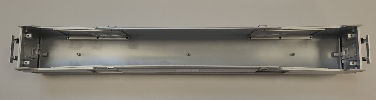 Lionel 82567-2 Rock Island 21" Streamlined Baggage Car Body Shell #852
