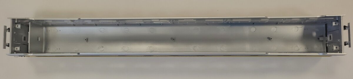 Lionel 82584-2 Chesapeake & Ohio 21" Streamlined Passenger Car Body Shell #1652