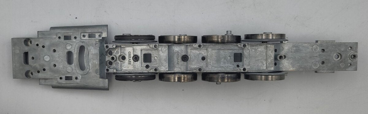 Lionel 81243-600 Diecast Undecorated Pilot M1A 4-8-2 Steam Locomotive Chassis