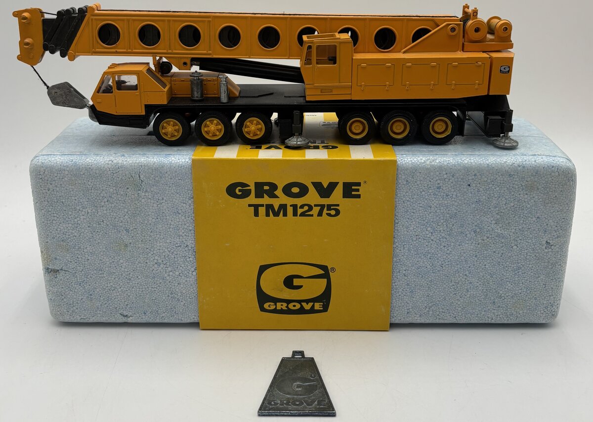 NZG 152 1:55 Scale Yellow Model TM 1275 Extendable Boom Crane W/Emblem Diecast
