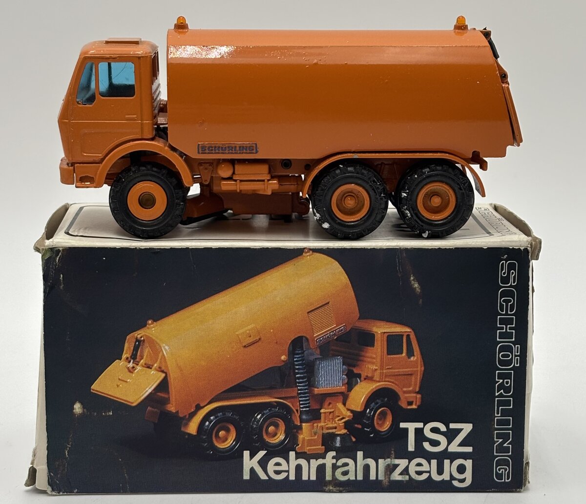 Gescha 3042 1:50 TSZ Schorling Street Sweeper Truck Diecast