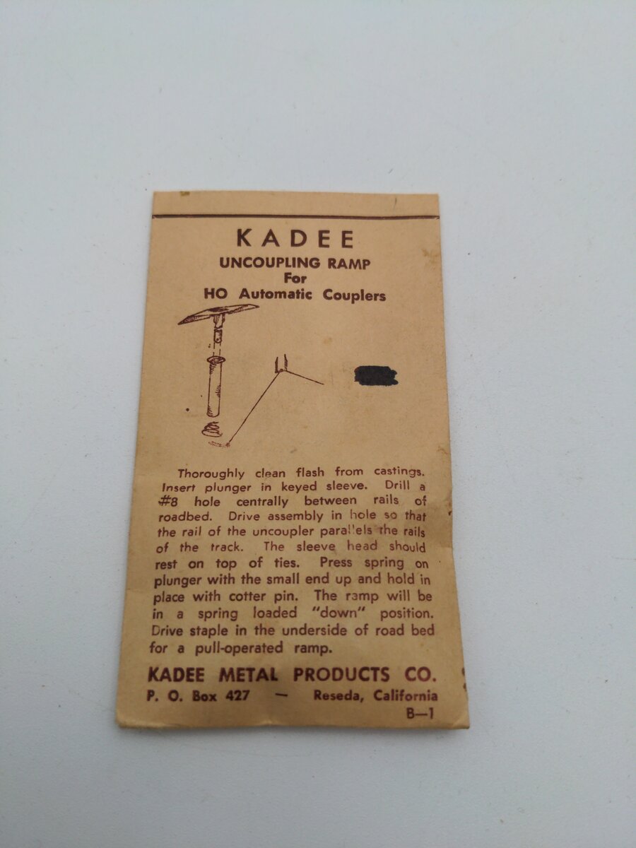 Kadee B-1 HO Scale Uncoupling Ramp for HO Automatic Couplers
