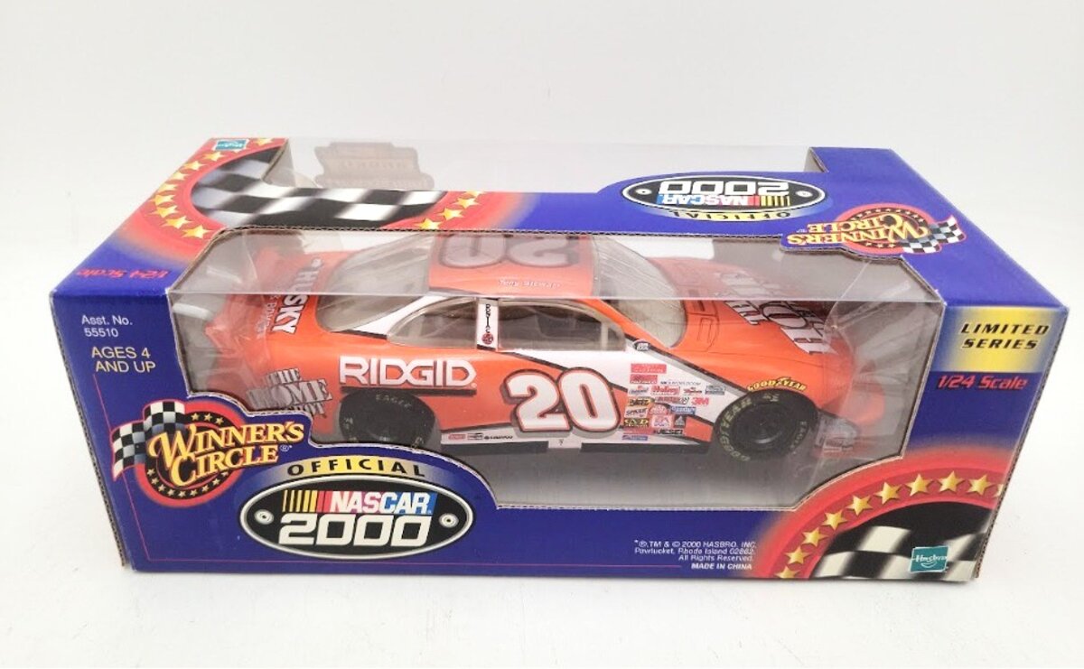 Hasbro 55510 1:24 Scale Tony Stewart #20 Home Depot 2000 NASCAR Limited Series