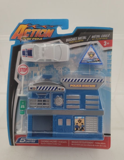 Greenbrier International 21454 Police Station & Cruiser W/Bonus Cars (Set of 5)