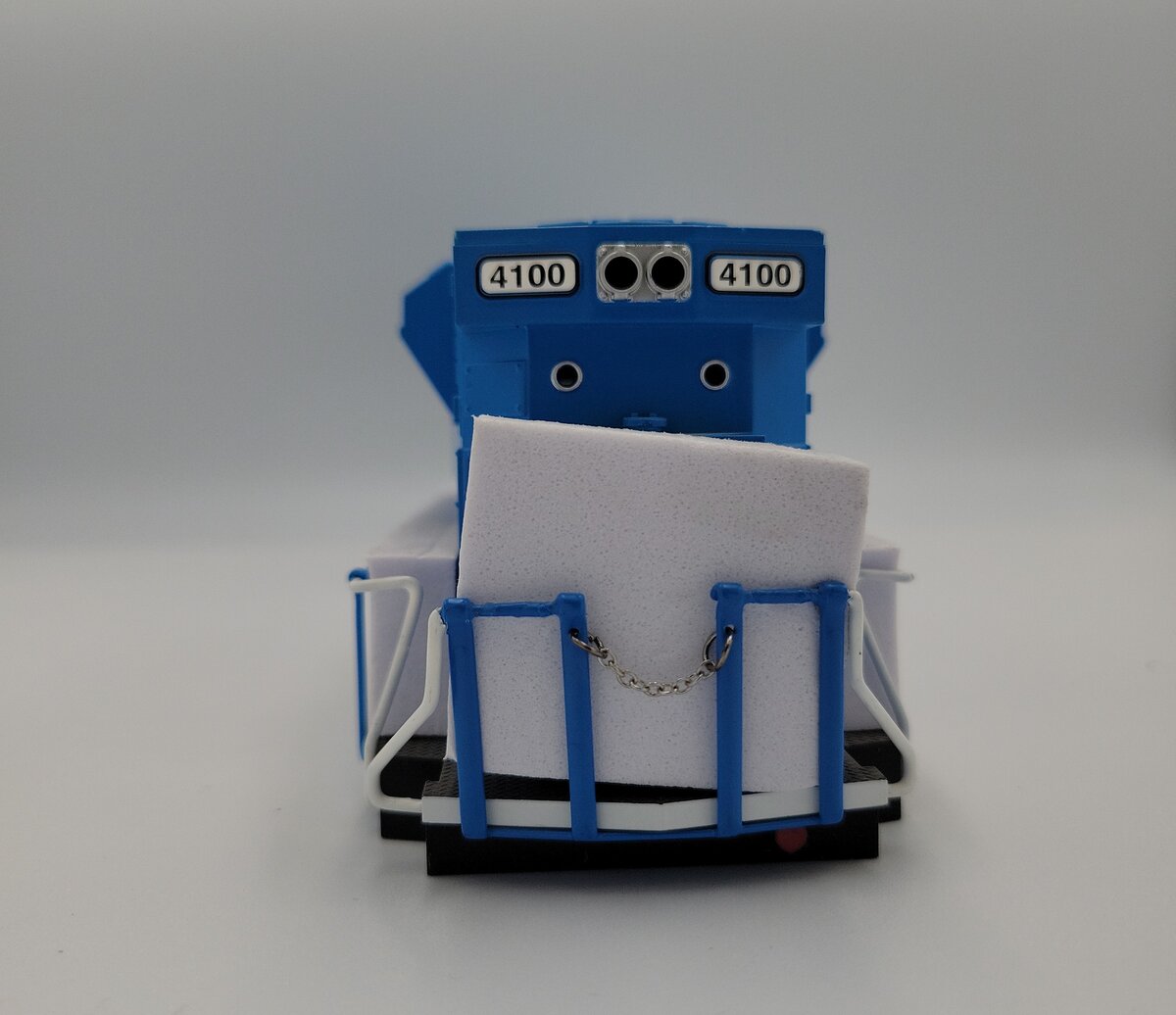 Lionel 2034061-1 Conrail SD80MAC Diesel Locomotive Body Shell #4100