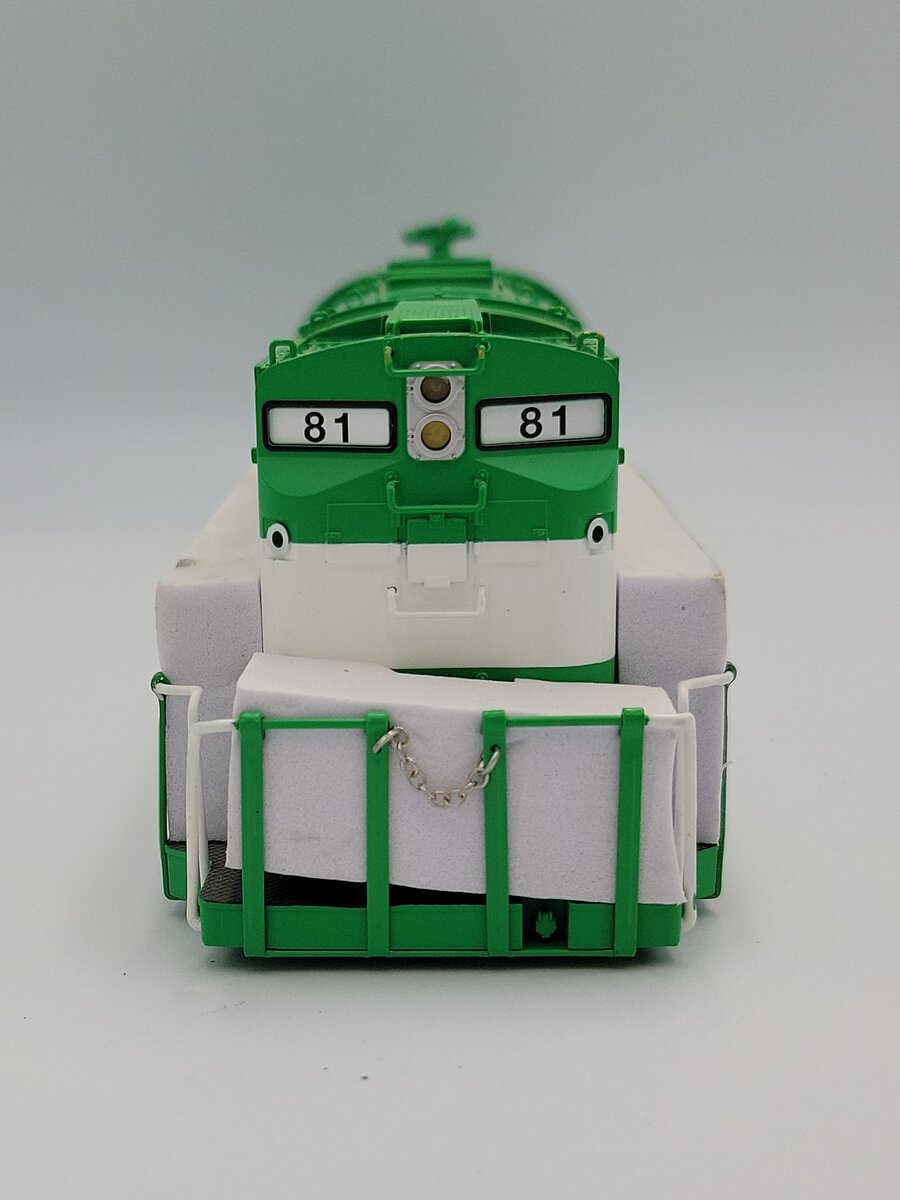 Lionel 81-2 O Gauge Apache Railroad Legacy C-420 Diesel Locomotive Shell #81