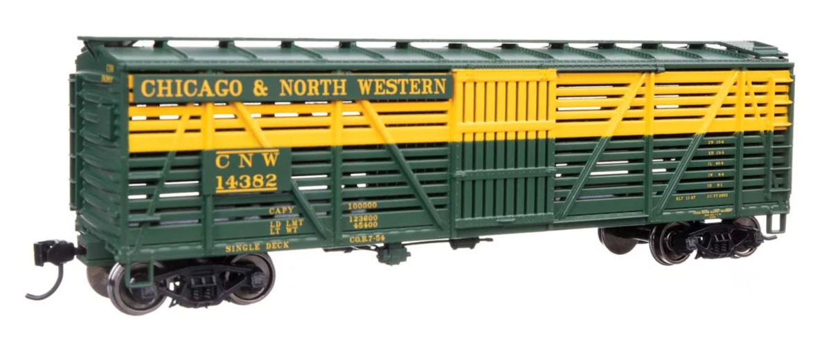 Walthers 910-41510 HO CNW 40' Wood Stock Car with Dreadnaught Ends RTR #14382