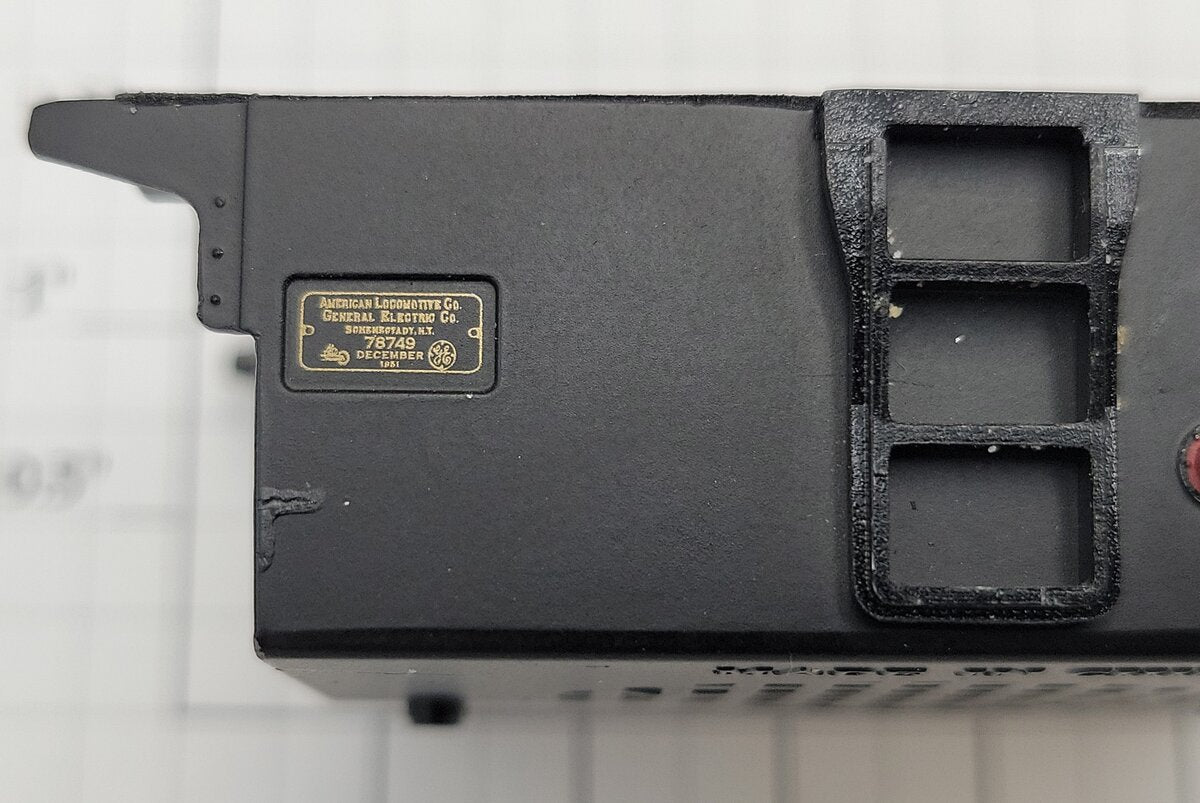 Lionel 81534-214 Black Alco FB-2 Fuel Tank w/ Speaker & Builder Plates #78749