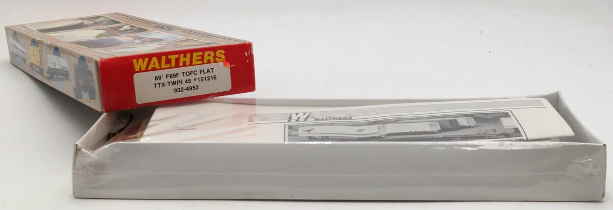 Walthers 932-4952 HO Scale TTX-Twin 89' F89F TOFC Flat Car 45 #151216 Kit
