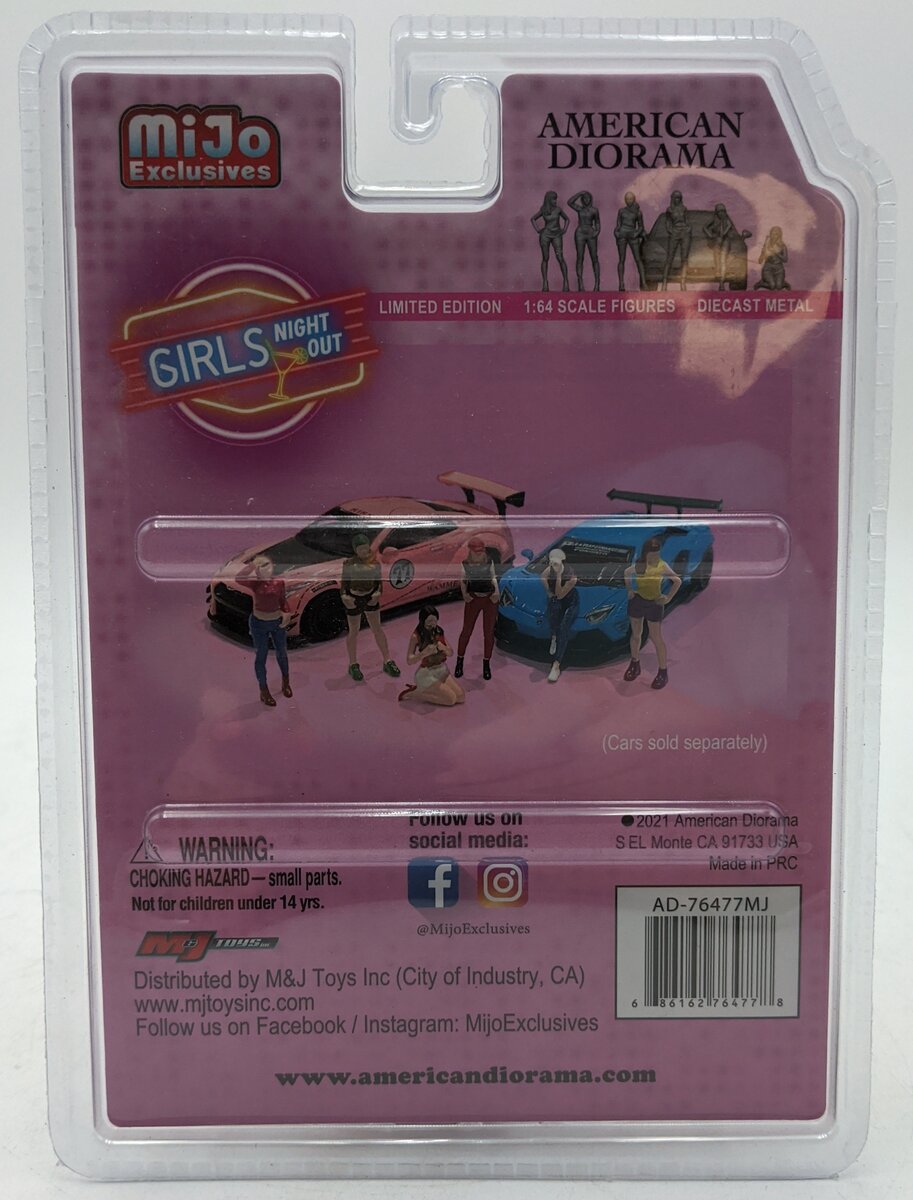 American Diorama AD-76477 1:64 Scale Diecast Girl's Night Out Figures