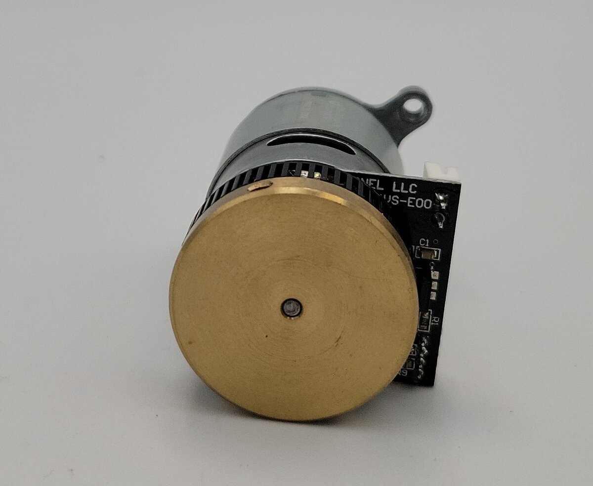 Lionel 82274-101 O Gauge Liondrive DC Motor w/ Flywheel, M4SVE Sensor & Mount