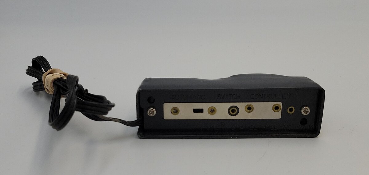 K-Line K-0093 O22C Switch Controller without Bulbs