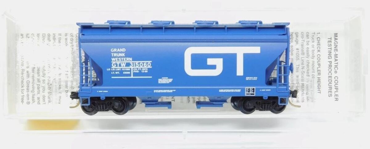 Micro-Trains 09200010 N GTW 2-Bay ACF Center Flow Covered Hopper #315060 LN/Box