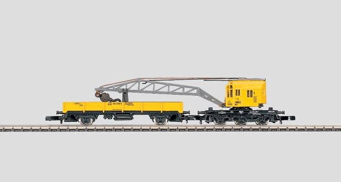 Marklin 8657 Z German Federal Railroad DB Low Side Car & Crane Car