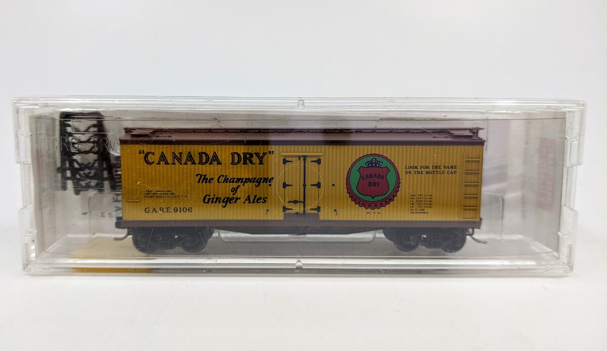 Micro-Trains 04900190 N Canada Dry 40' Double Wood Sheathed Reefer #9106 NIB