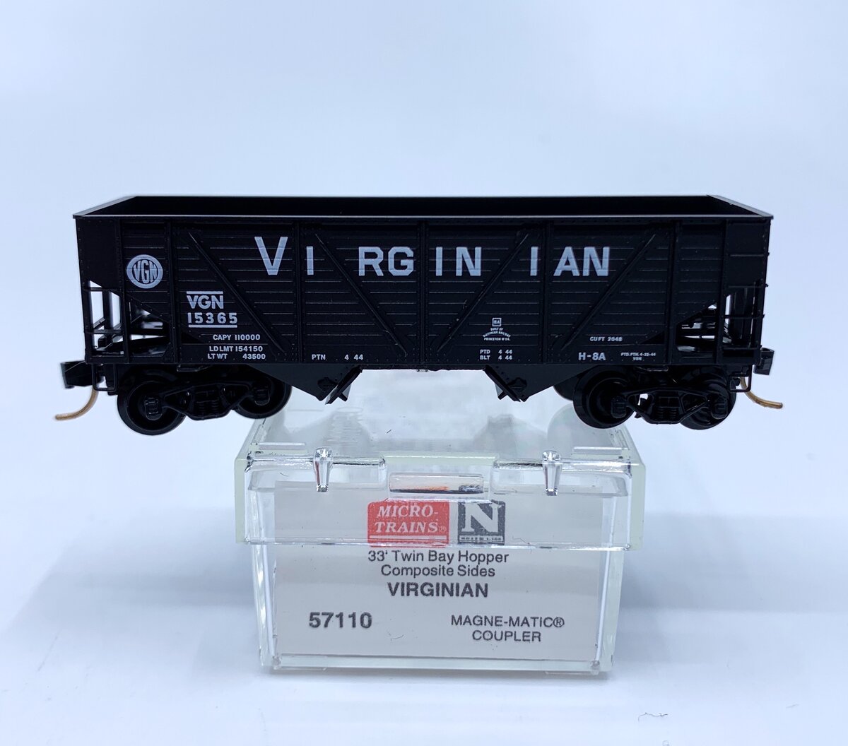 Micro-Trains 05700110 N Virginian 33' Twin Bay Composite Side Hopper #15365 LN/Box