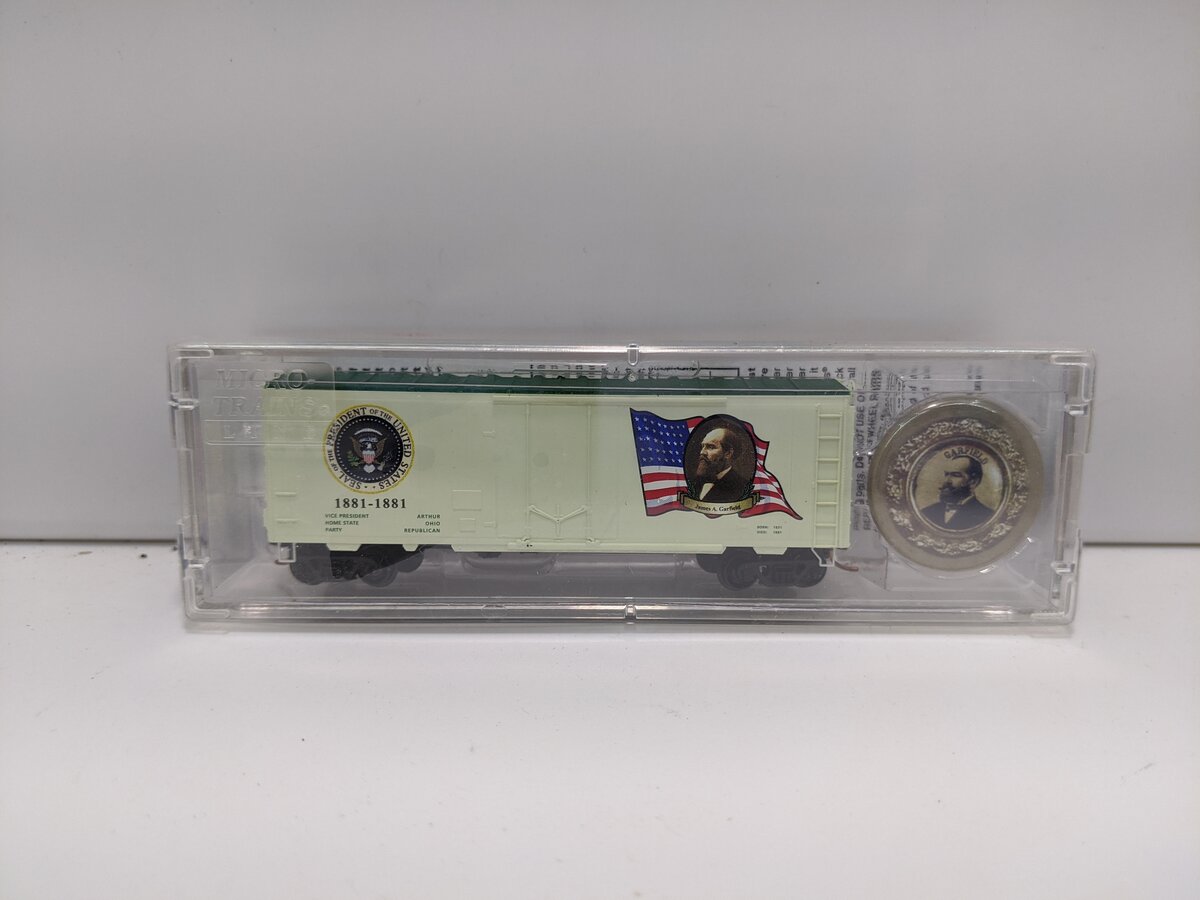 Micro-Trains 07400126 N James Garfield 40' Plug Door Boxcar #1881-1881 w Ladders LN/Box