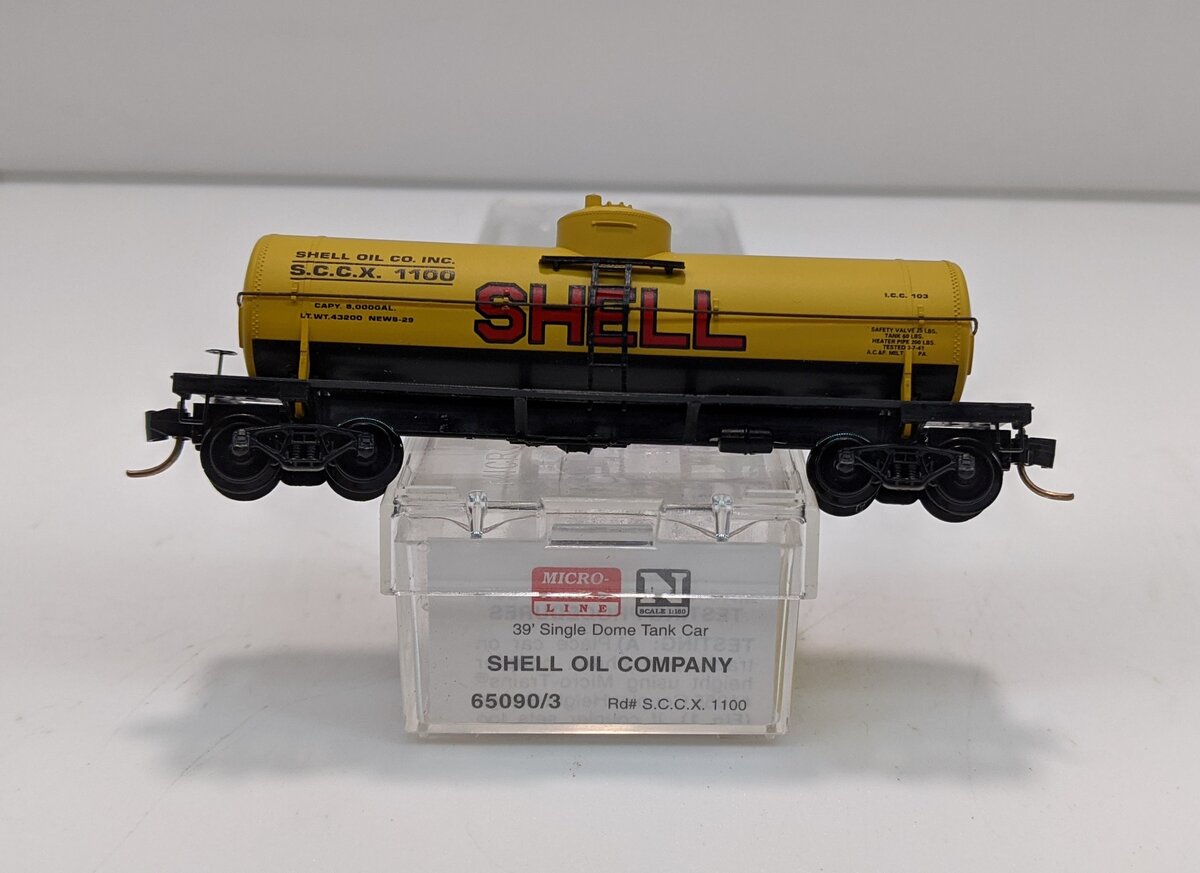 Micro-Trains 65090/3 N Scale Shell Oil Company 39' Single Dome Tank Car #1100