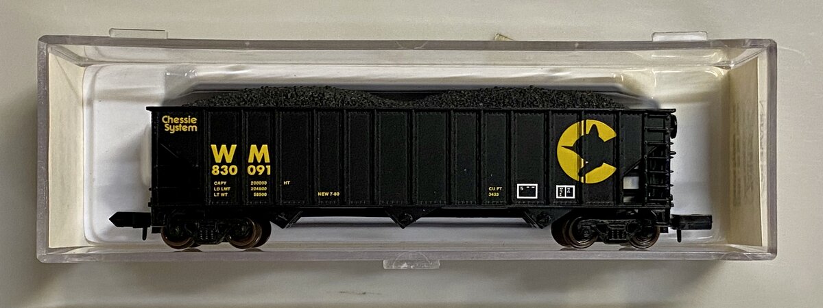 Atlas 32891 N Scale Westeren Maryland Chessiee 90-Ton Hopper #830091