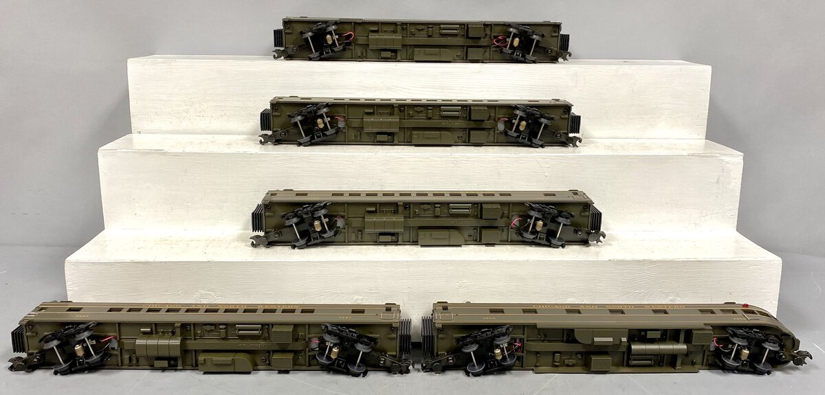 MTH 20-6536 O Gauge Chicago North Western 70' Streamlined Passenger Car Set LN/Box