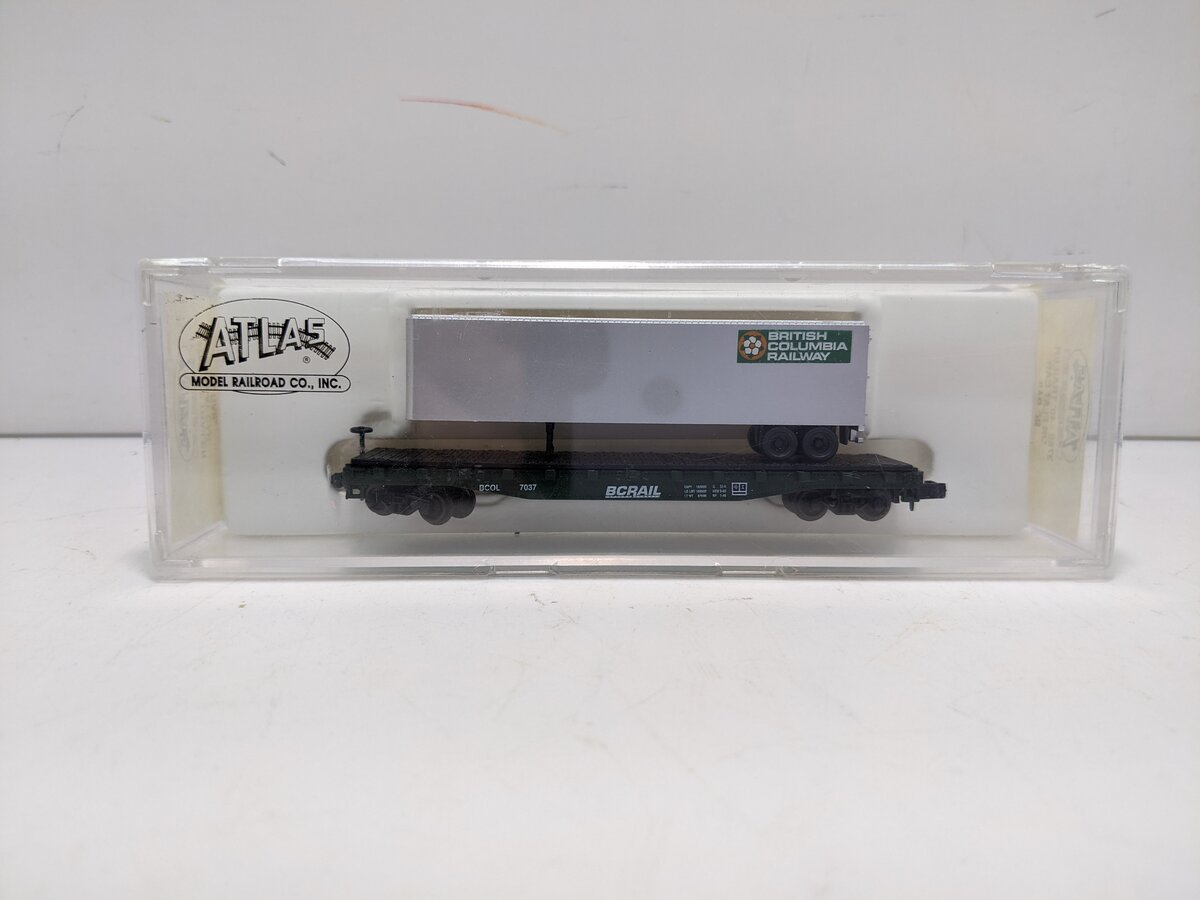 Atlas 3780 N Scale BC Rail 40' Trailer on Flat Car