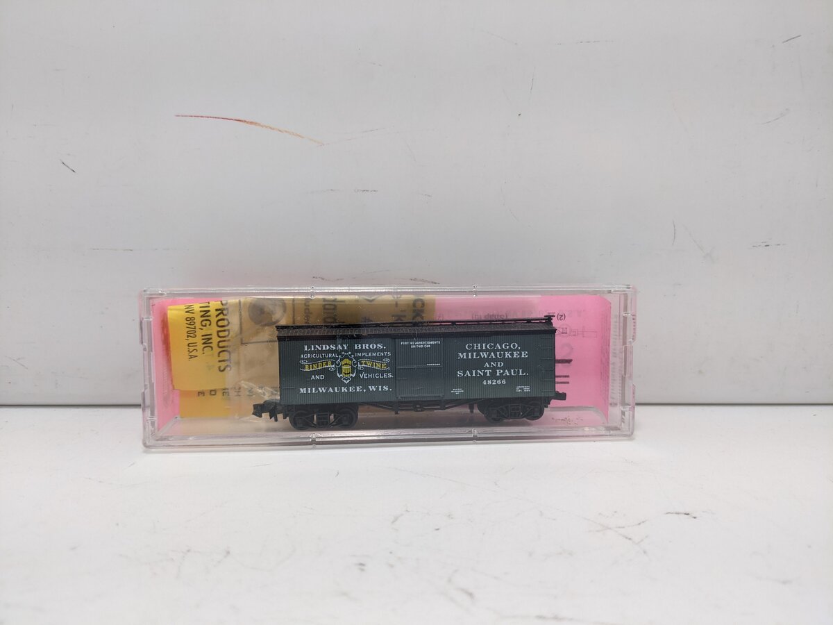 Roundhouse 8754 N Scale Lindsey Brothers Billboard Boxcar #48266
