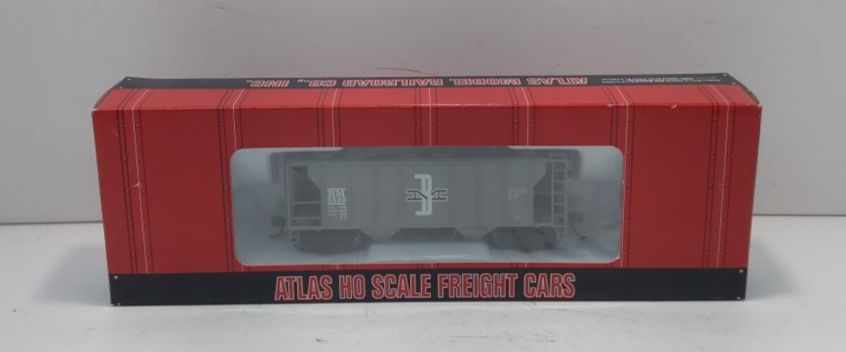 Atlas 1801-2 HO Boston & Maine PS-2 Covered Hopper #5520 LN/Box