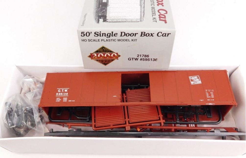 Proto 2000 21786 HO Scale Grand Trunk Western 50' Single Door Box Car Kit