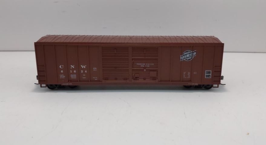 Roundhouse 1983 HO Chicago & North Western 50' Double Door Box Car # 61624 Kit