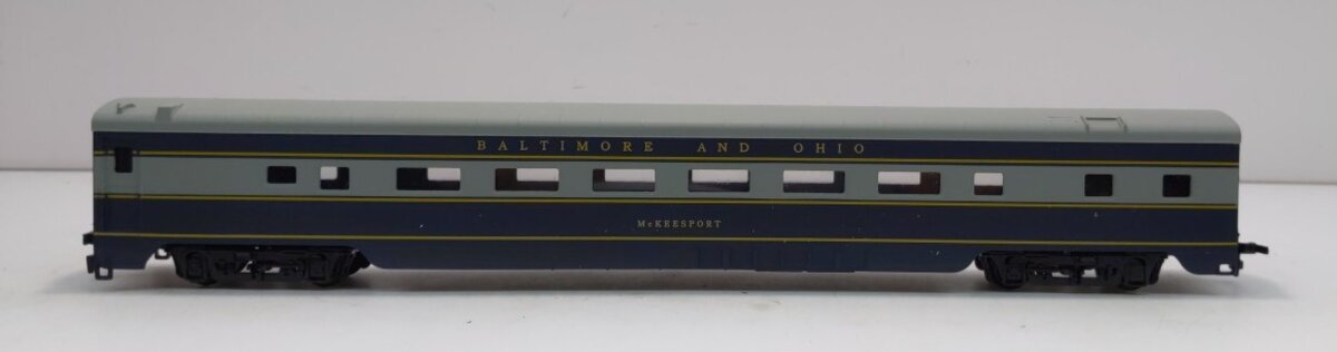 IHC 48021 HO Scale Baltimore & Ohio 'McKeesport' Coach Car EX/Box