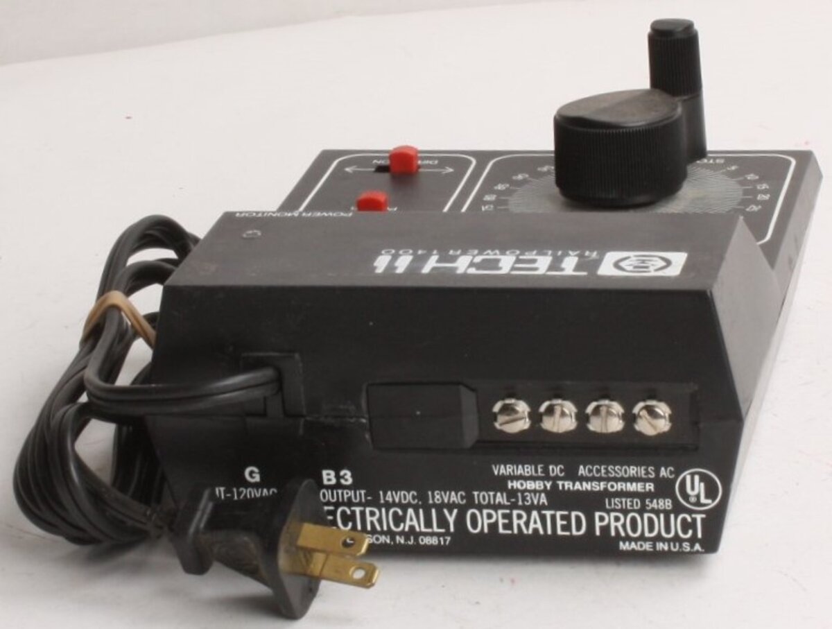 MRC 1400 Trainpower HO/N DC Powerpack EX