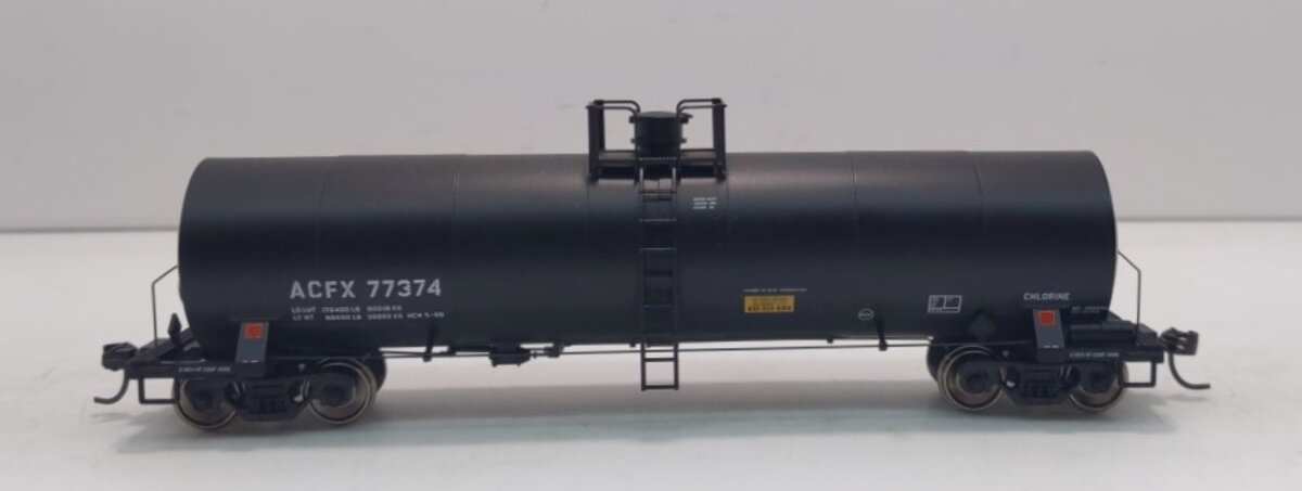 Atlas 1551-1 HO Scale ACFX (Olin Chemical) 17,360 Gallon Tank Car #77374 LN/Box