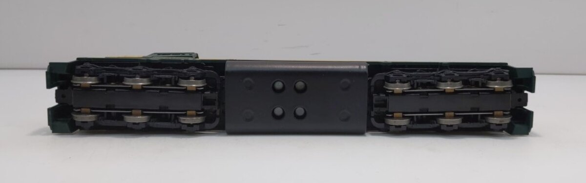 Athearn 4428 HO Chicago Northwestern SD40-2 Powered Diesel Locomotive #6935 LN/Box