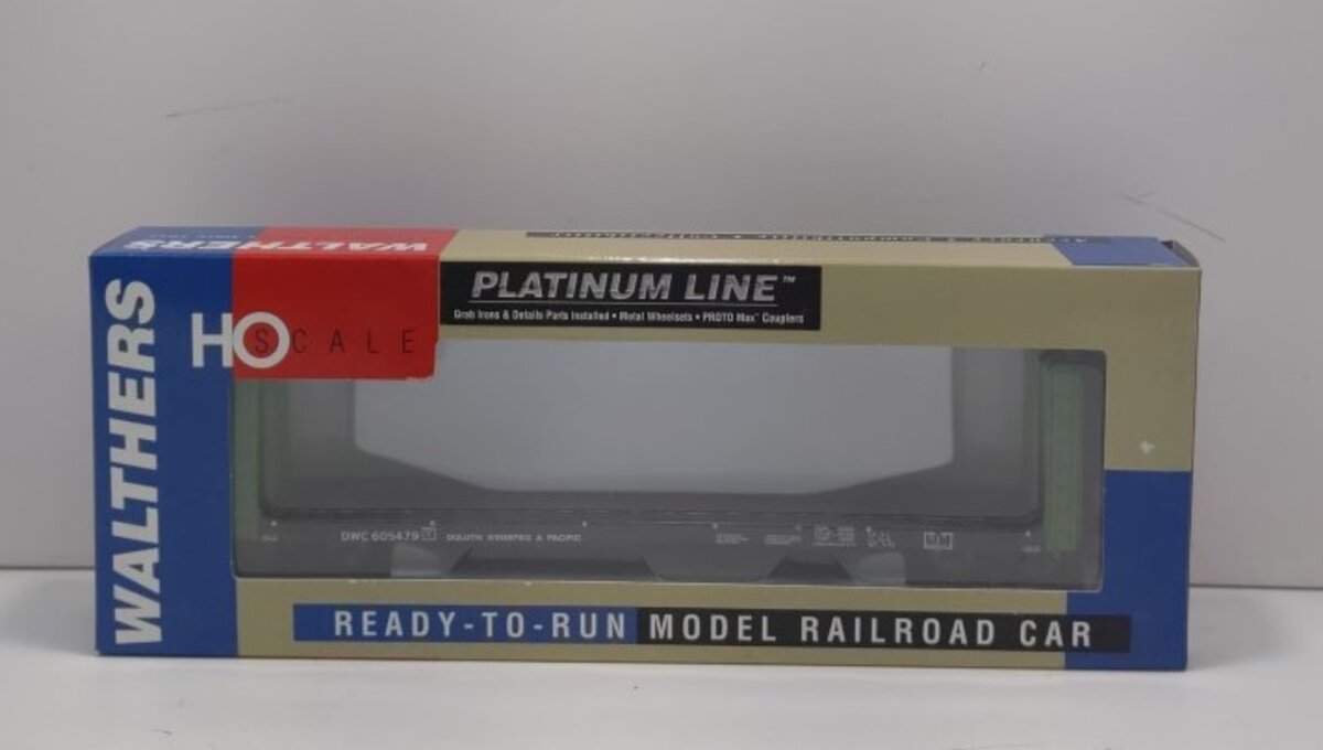 Walthers 932-40073 HO Candian 50' Bulkhead Flat Car #605479