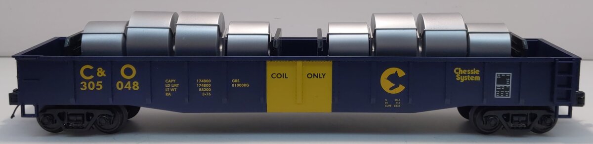 MTH 20-98846 O Gauge Chessie Gondola #305048 with Coil Steel Load