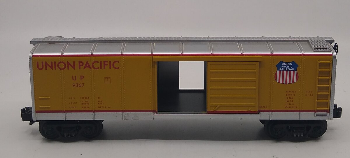 MTH 30-7430 O Gauge Union Pacific Rounded Roof Boxcar #9367 LN/Box