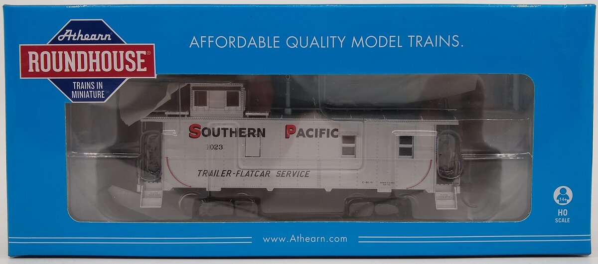 Roundhouse 87833 HO Southern Pacific Cupola Caboose Car #1023