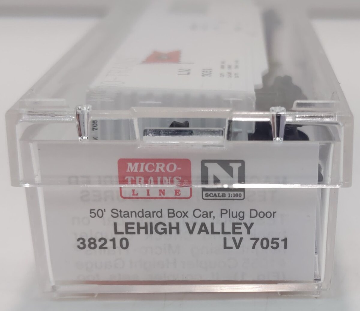 Micro-Trains 03800210 N Lehigh Valley 50' Standard Boxcar Plug Door #7051 LN/Box
