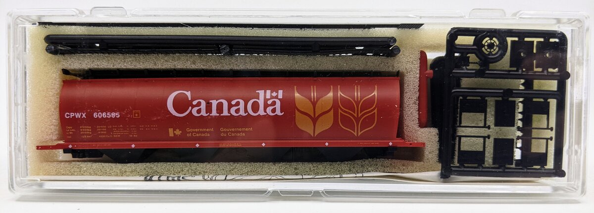 InterMountain 60102-06 N CPWX "Canada" Cylindrical 4-Bay Hopper Kit #606585