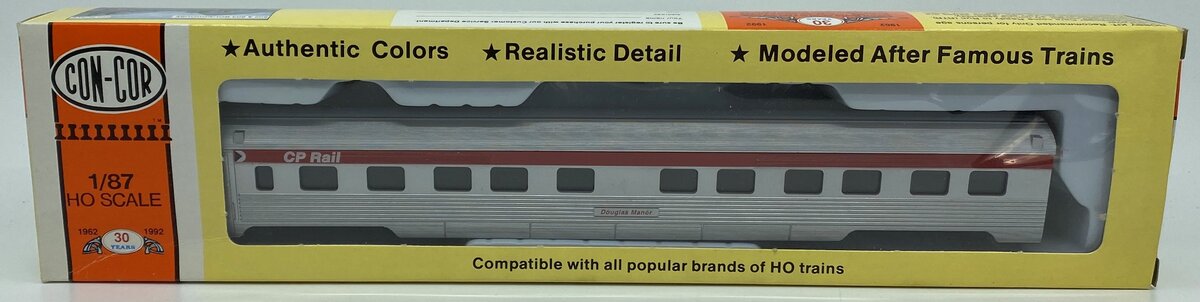 Con-Cor 0001-079109 HO 85' CP Rail Corrugated Sleeper Car Kit- Douglas Manor