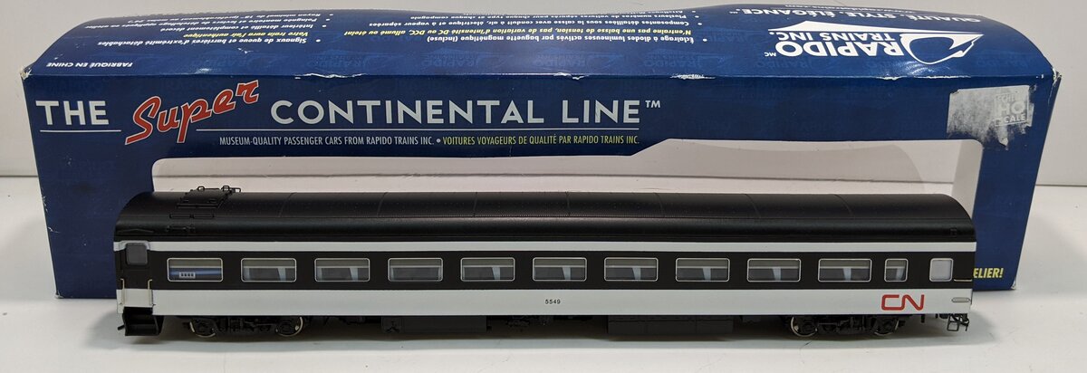 Rapido Trains 100027 HO Scale CN Rail Lightweight Voiture Coach #5549 NIB