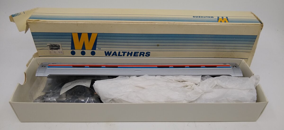 Walthers 932-6011 HO Scale Amtrak Food Service Train Car Kit