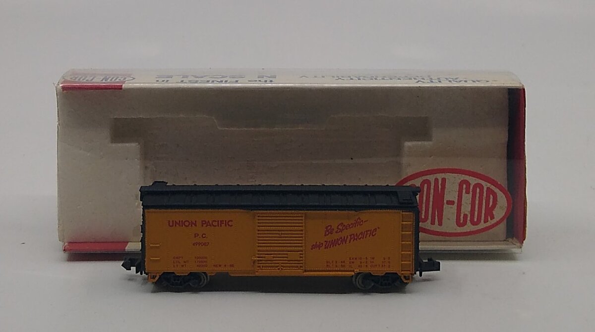 Con-Cor 0001-001001 N Scale Union Pacific Box Car # 499087