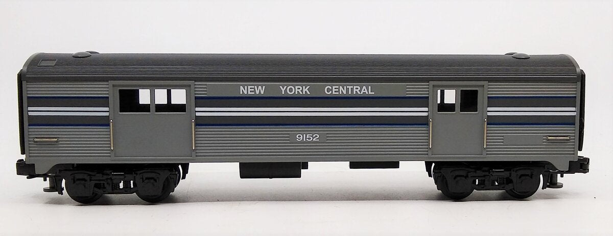 MTH 30-6020 New York Central Streamlined Baggage Car #9152 LN/Box