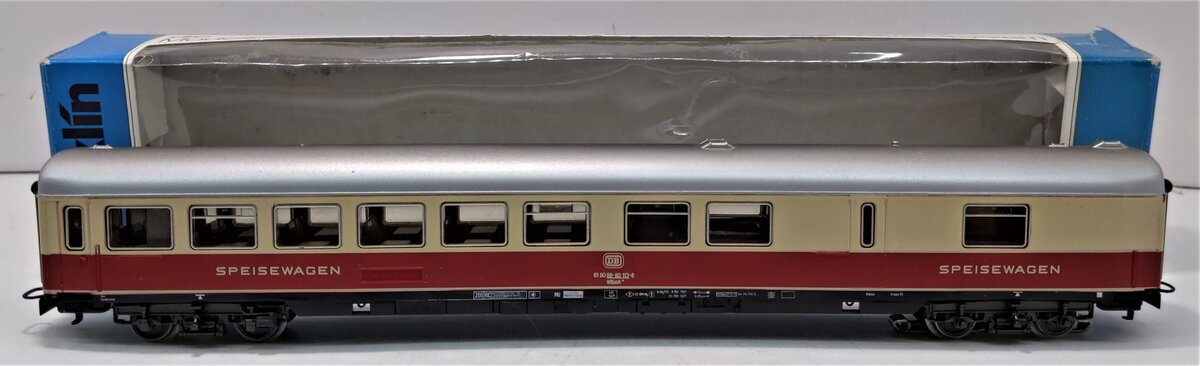 Marklin 4095-1 HO TEE Speisewagen DB WRumh Passenger Car #: 61 80 88-80 133-8