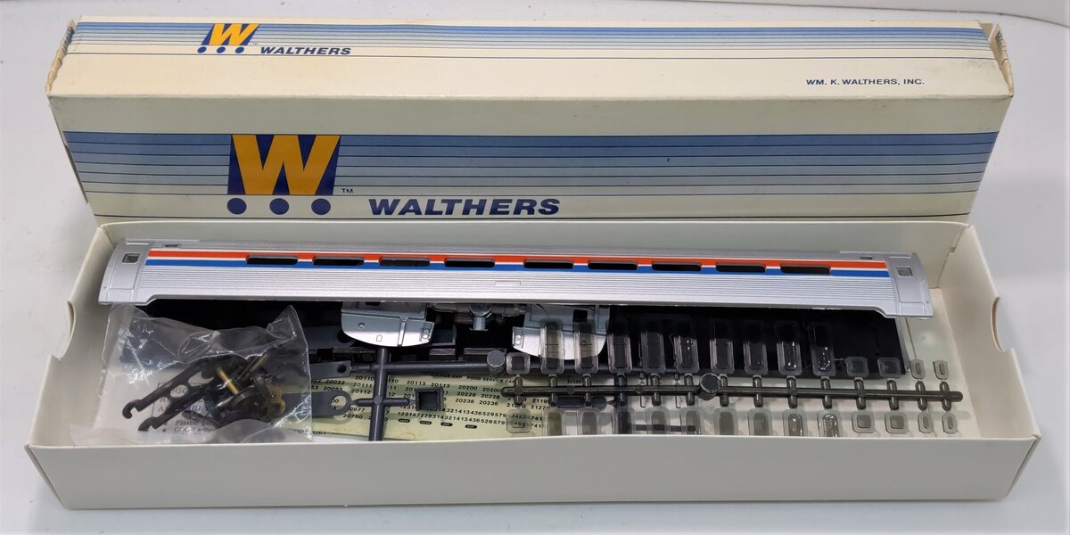 Walthers 932-6001 HO Scale Amtrak 85' AmFleet 1 Passenger Coach Kit