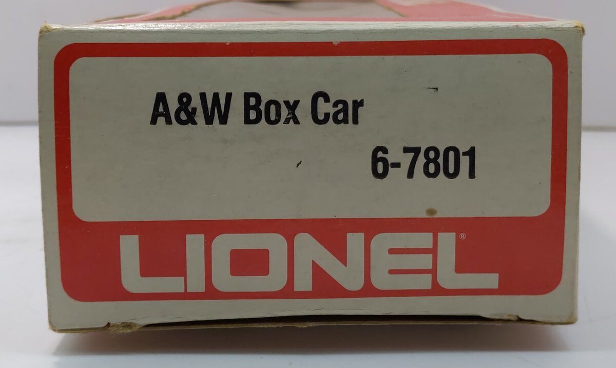 Lionel 6-7801 O Gauge A&W Root Beer Boxcar NIB