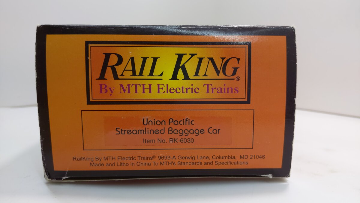 MTH 30-6030 O Gauge Union Pacific O27 Streamlined Baggage Car #6327 EX/Box